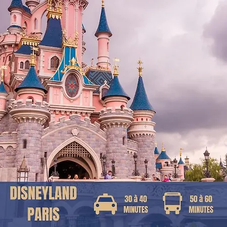 Unique For 4 - Paris & Disney Daire *